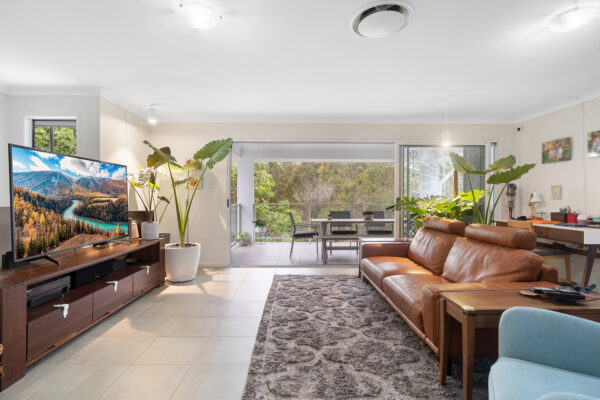 15 Cape Nelson WaySPRINGFIELD LAKES QLD 4300