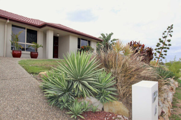 46 Eric DriveBLACKSTONE QLD 4304