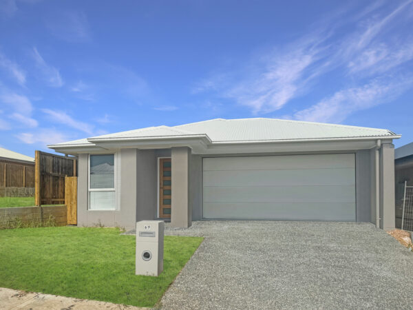 69 Trigona DriveRipley QLD 4306